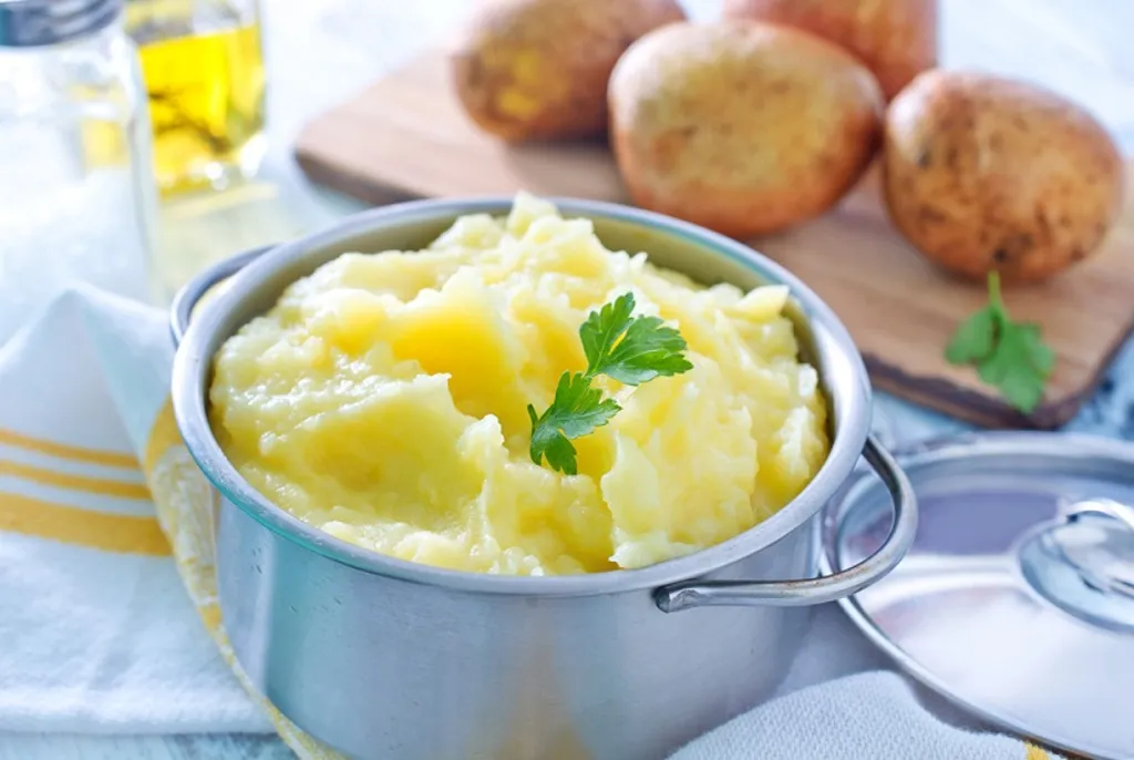 პიურე